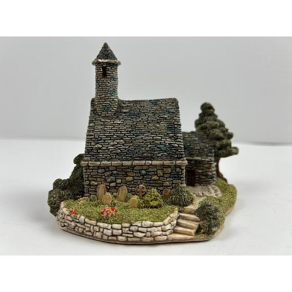 Lilliput Lane Irish Collection Cottage w Tower Damage – Retired Collectible - Picture 2 of 10